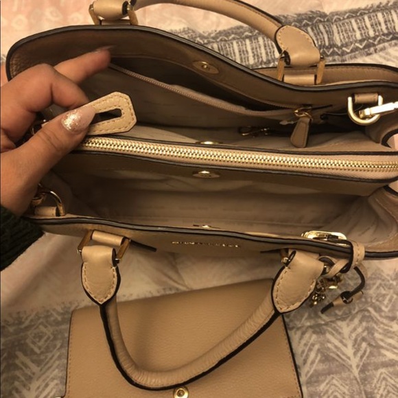 Michael kors set - Picture 2 of 3